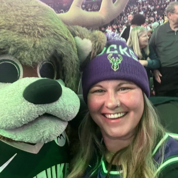 Meet your Posher, Jessica - Picture 16 of 16